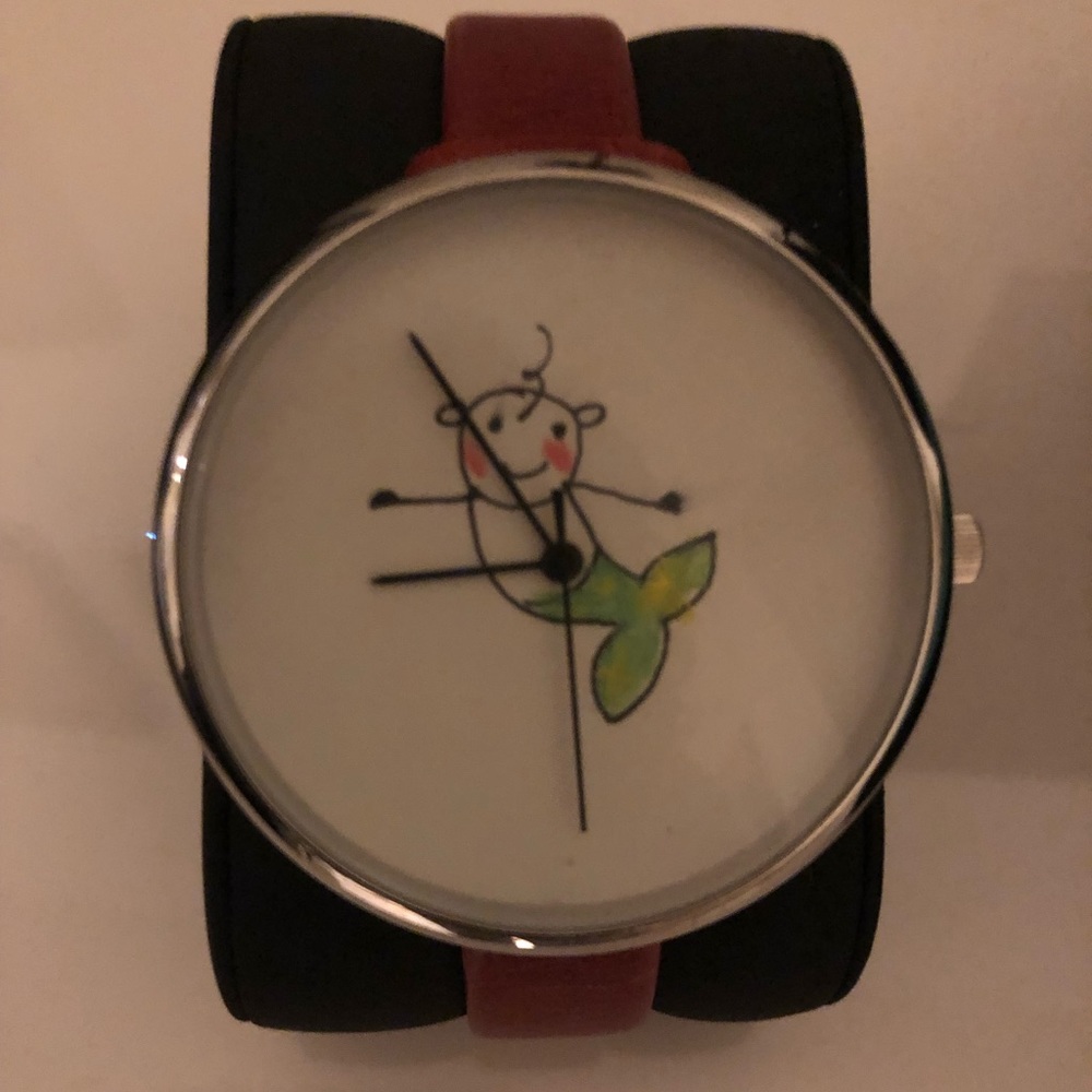 B360 Watch - Picture 3 of 4